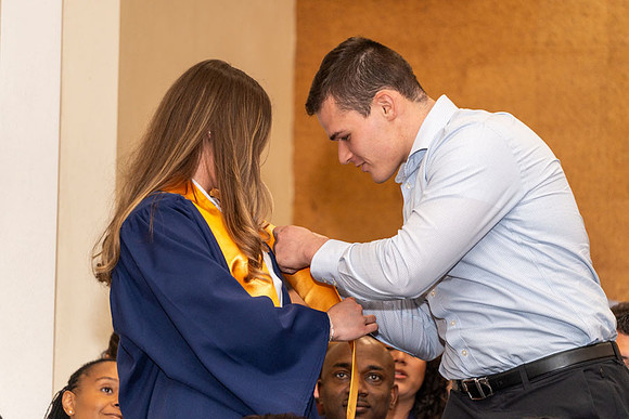233
